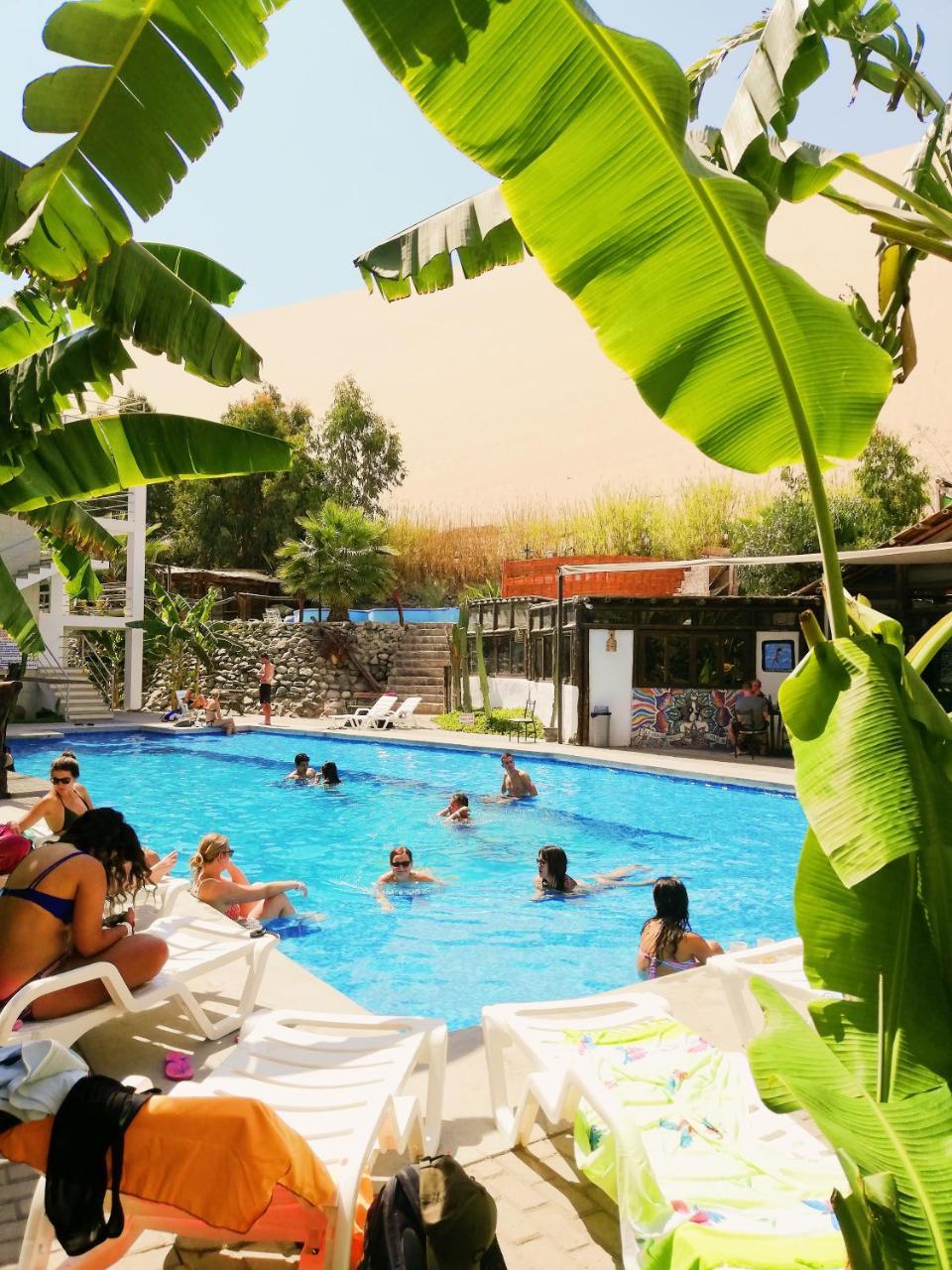 Carola Hotel 2*